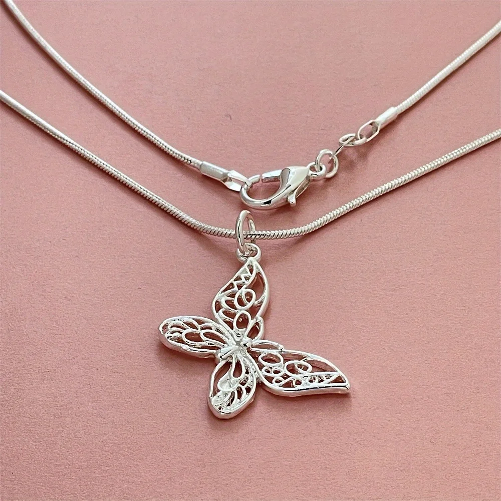 Collares de mariposa y2k de pl - Ethnic Fashion Designer reseña y precio